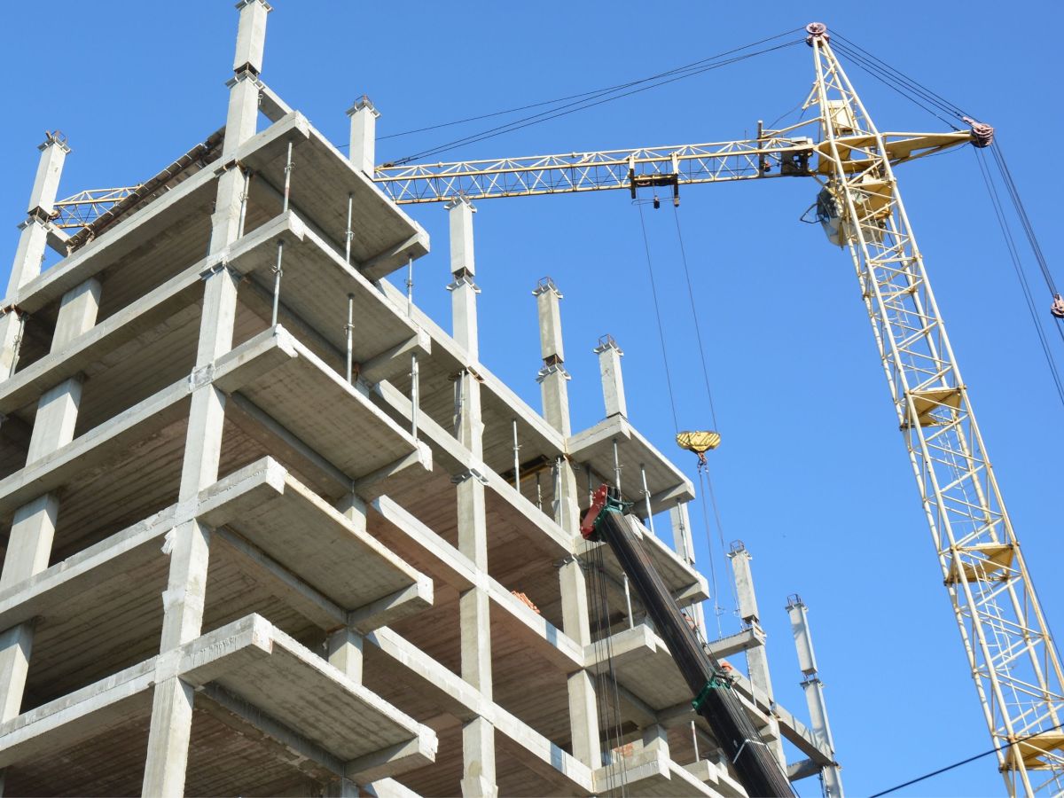 Proponemos invertir el superávit en Vivienda y Servicios&nbsp;Públicos